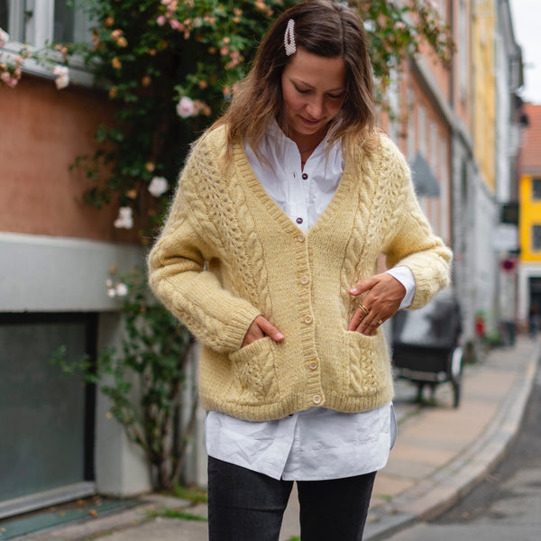 Knits to Wear: Effortless Patterns by Kutova Kika