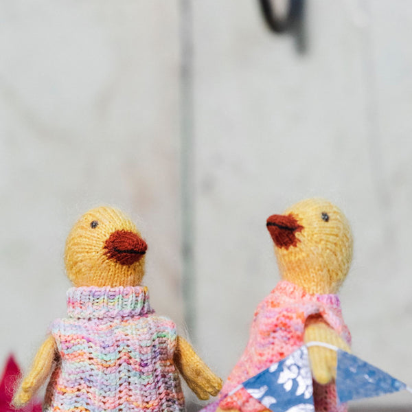 Mouche & Friends: Seamless Toys to Knit and Love by Cinthia Vallet