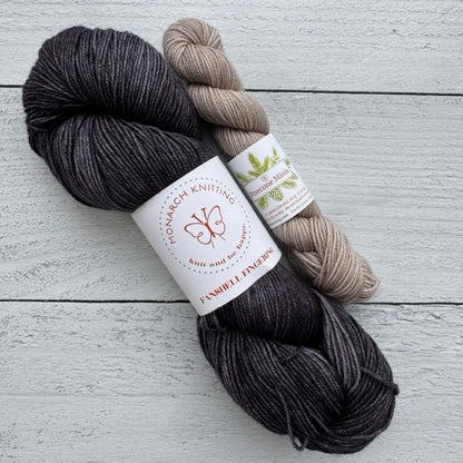 Hellebore Socks