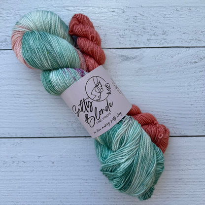 Salty Blonde Fiber 2-ply Sock Set