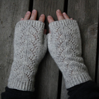 Cloudburst Mitts